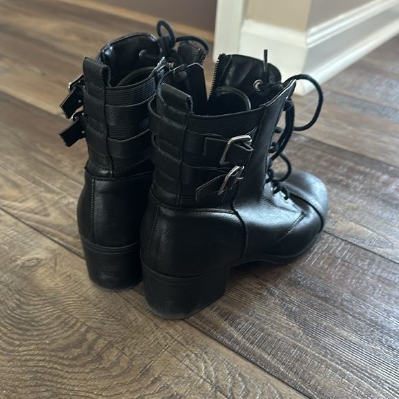 Heeled combat boots - Picture 3 of 3